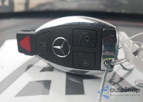 2016 Mercedes-Benz C 450 Amg 4Matic z USA, uszkodzony, nr VIN 55SWF6EB0GU107498